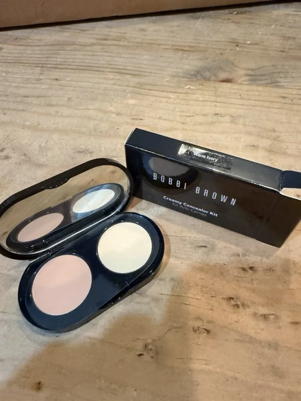 Bobbie Brown Creamy Concealer Kit Warm Ivory Pale Yellow New W/ Box